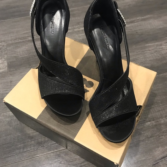 Le Château Black Formal Heels - Size 9 - Picture 2 of 4